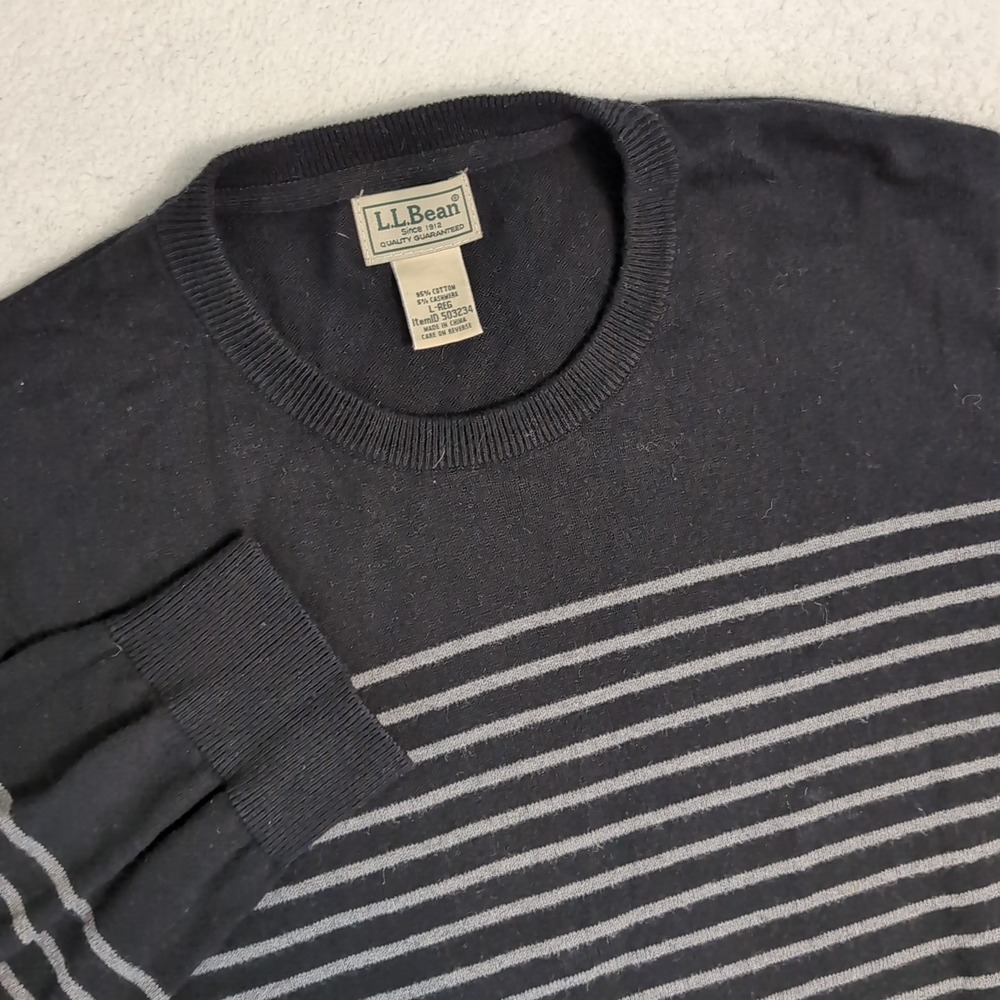 L.L Bean Mens Black Gray Striped Cashmere Blend Crew Neck Sweater Large